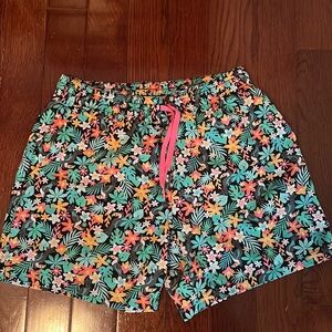 Chubbies Swim Size L 5.5 Inseam
